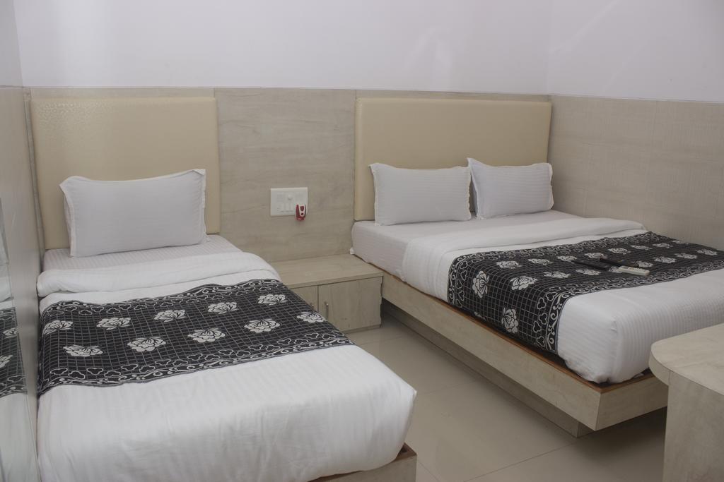 Hotel Kf Residency Mumbai Exterior foto